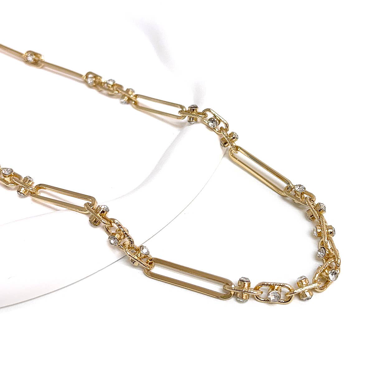 Paper Clip Chain Linked with Color Stone Inlay Necklace: Black