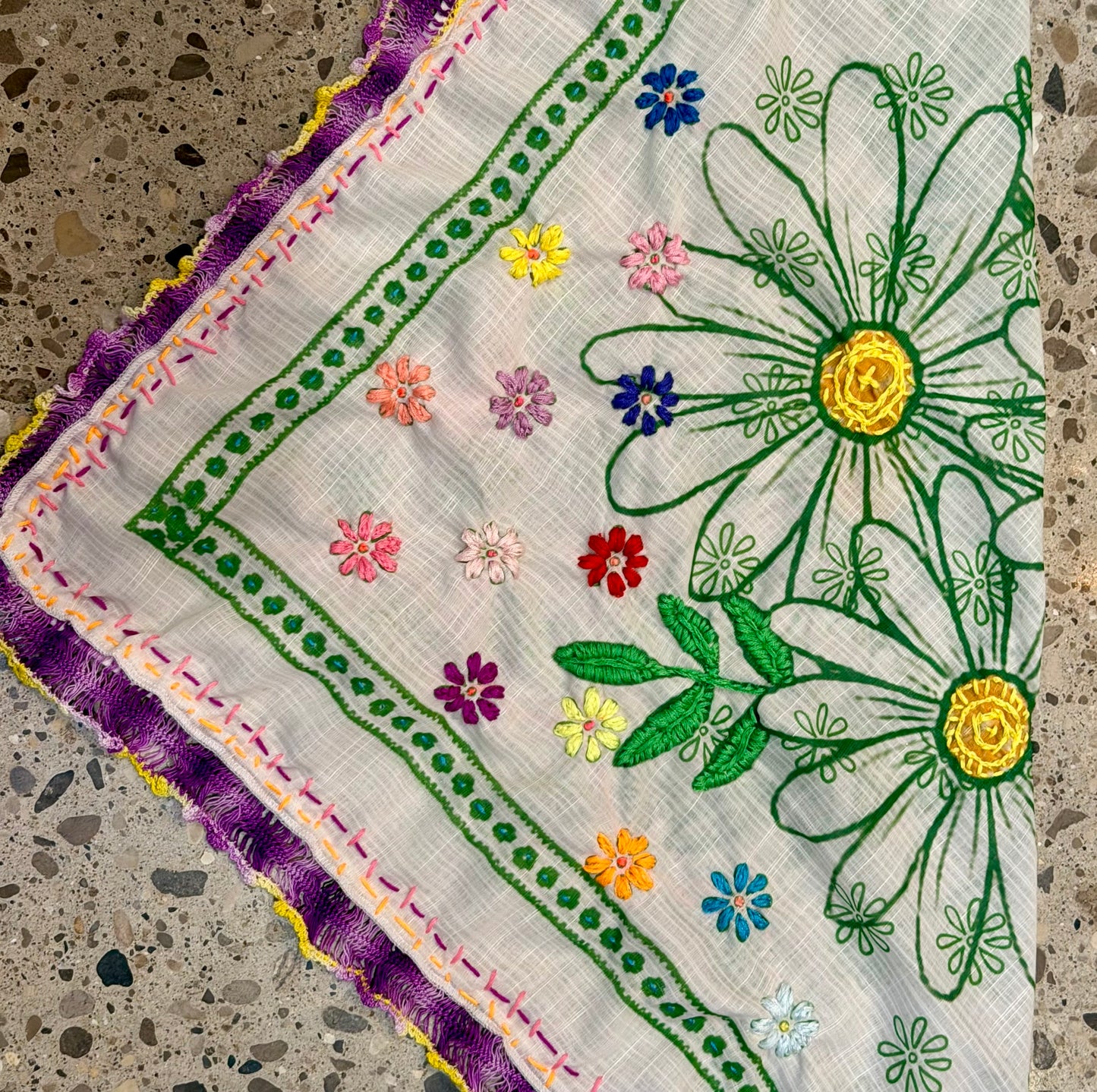 All Daisies All Day