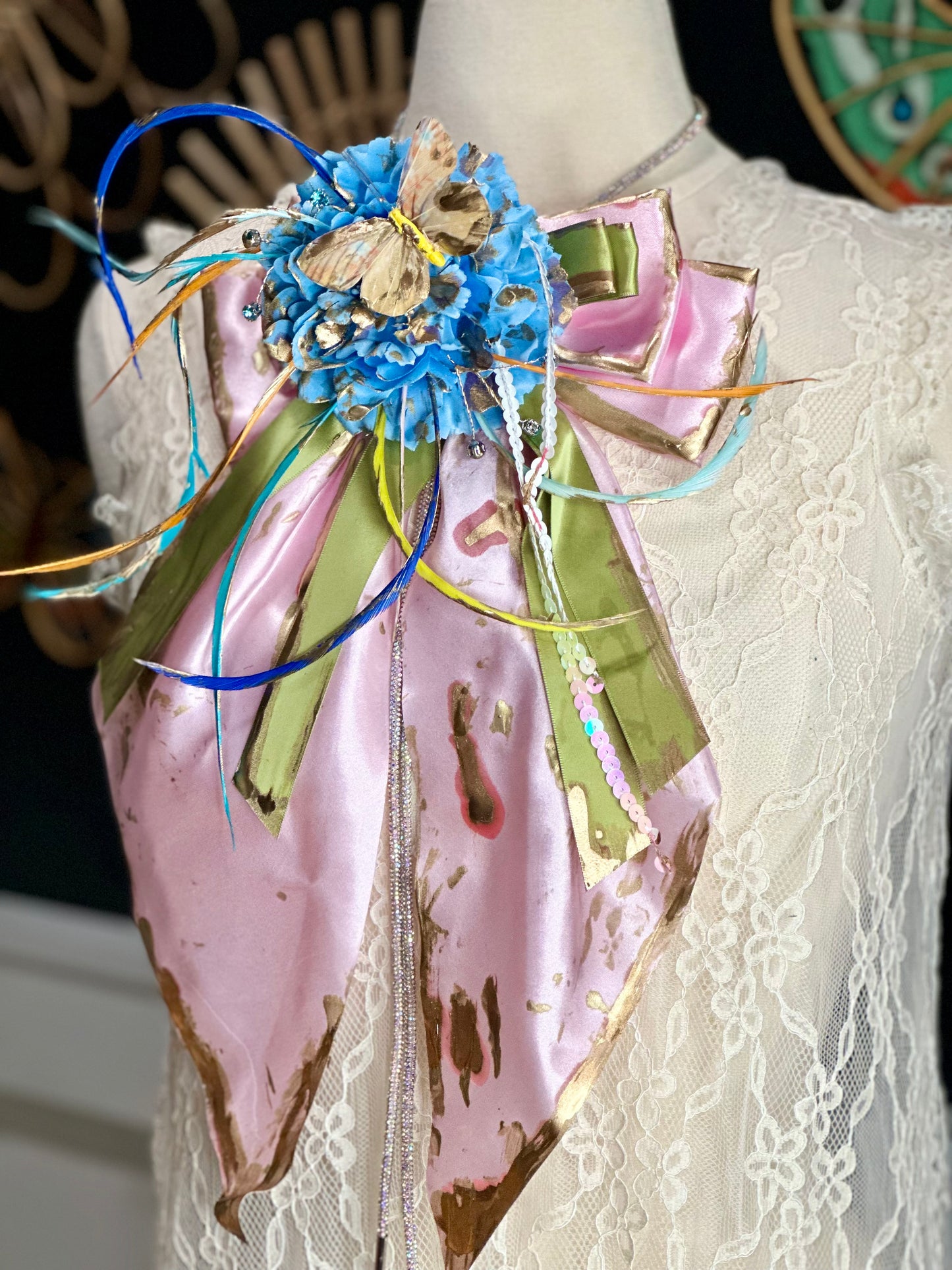 Derby Fancy BowLos