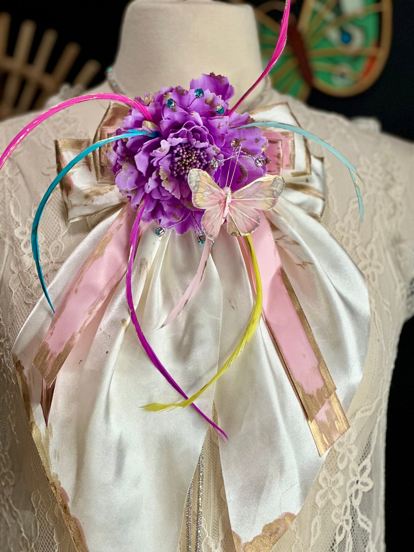 Derby Fancy BowLos