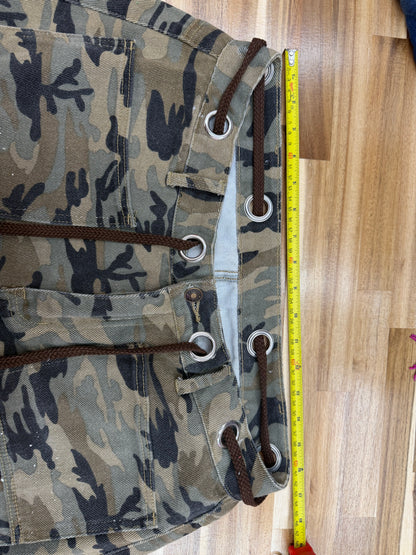 Camo Butterfly barrel leg pants