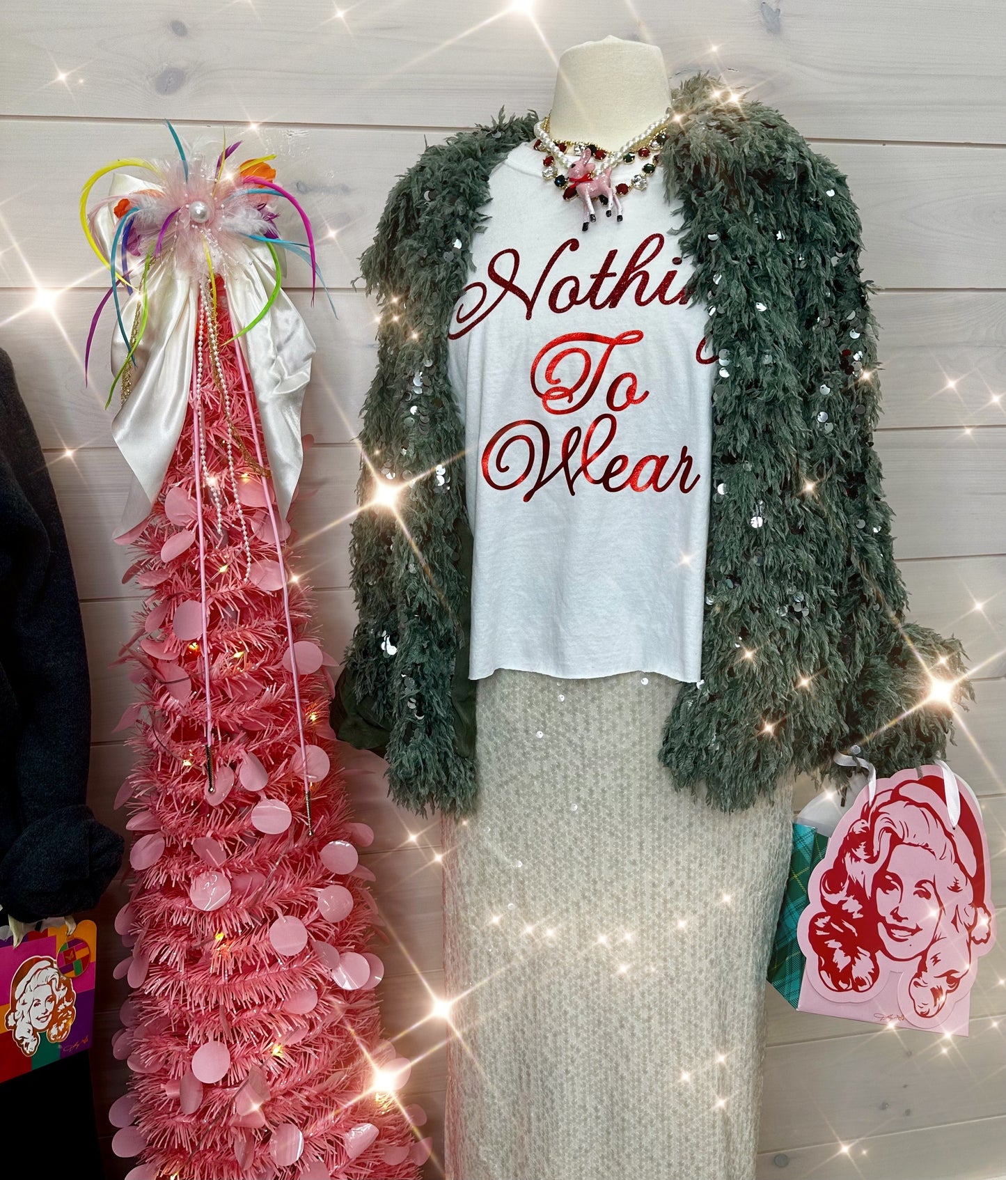 Nothing To Wear Festive Font