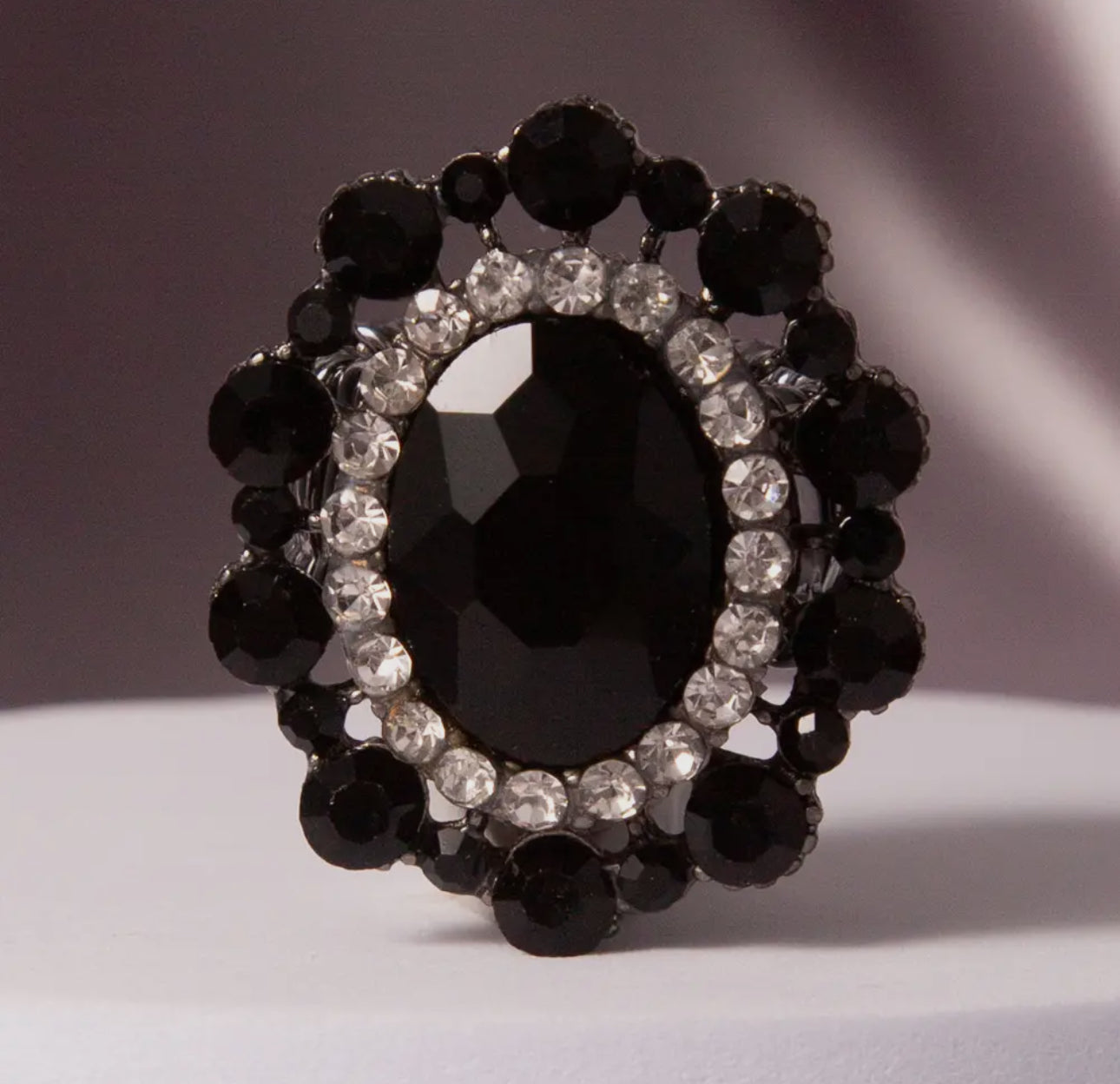 Stretch cut glass ring was so much style