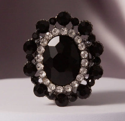 Stretch cut glass ring was so much style