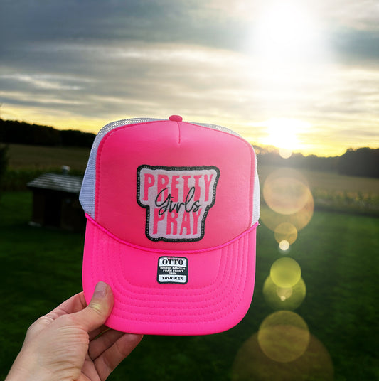 Pretty Girls 🙏 🩷 Cute Trucker Hat