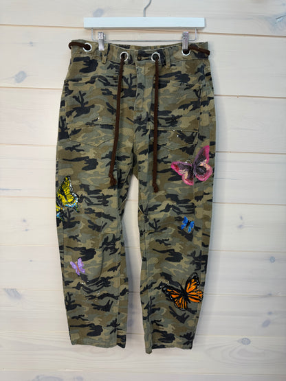 Camo Butterfly barrel leg pants